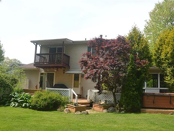 2nd image of 1760 Gorge Park Blvd