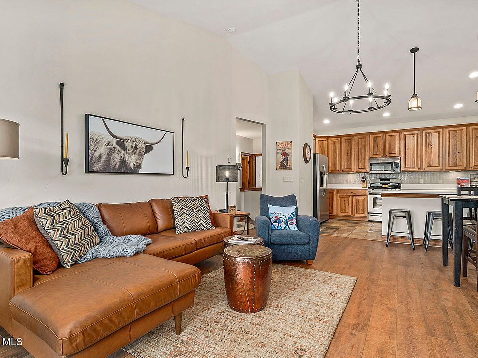1st image of 524 Baker Drive