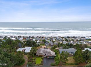 6421 NE Port Dr, Lincoln City, OR