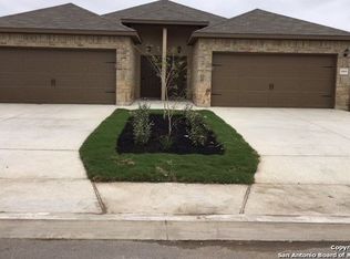 2563 Pioneer Rd, Seguin, TX 78155