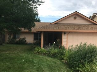 181 Rockfellow Dr, Mount Shasta, CA 96067