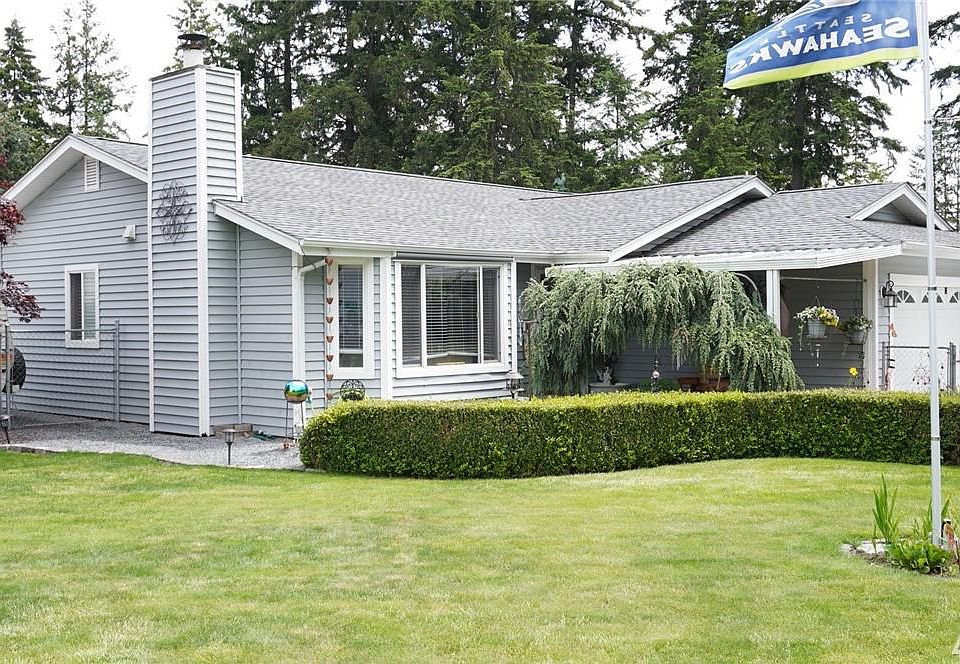 1st image of 17203 15th Ave E