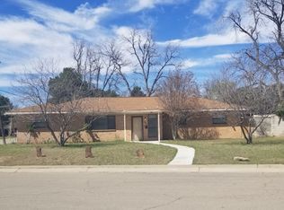 1501 Lincoln Dr, Carlsbad, NM 88220