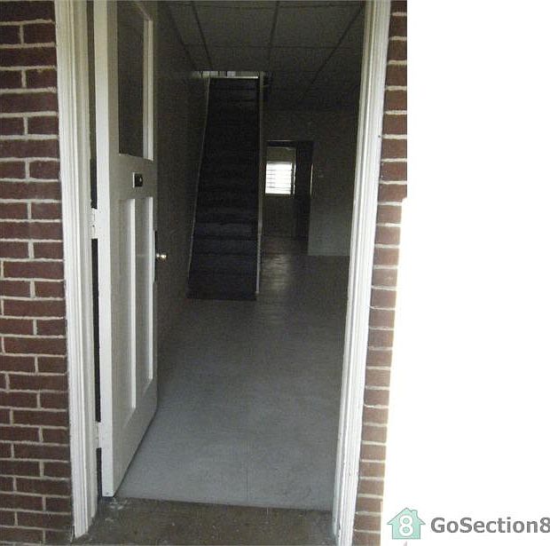 1st image of 1331 E Sedgley Ave