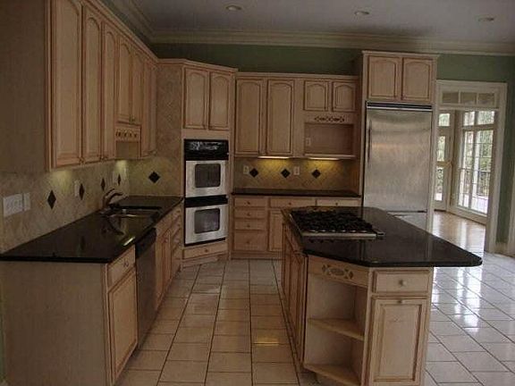4th image of 4232 Carrington Ct