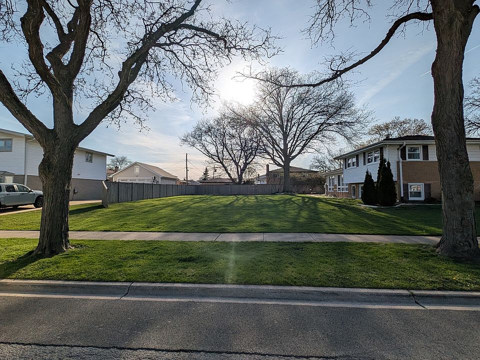 1st image of 9216 Ozark Ave
