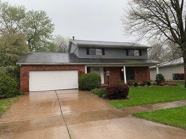 1st image of 6900 N Fox Point Dr