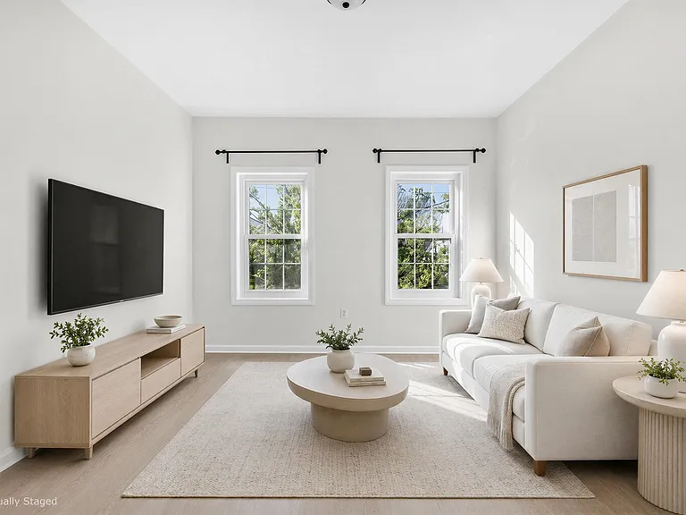 258 Pine St #2R — Photo 6