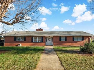 151 Hunter Dr, Marion, NC 28752
