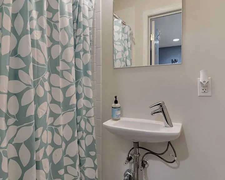 1658 W Virginia Ave NE #201 — Photo 21