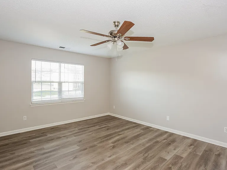 3042 Willamette Valley Dr — Photo 9