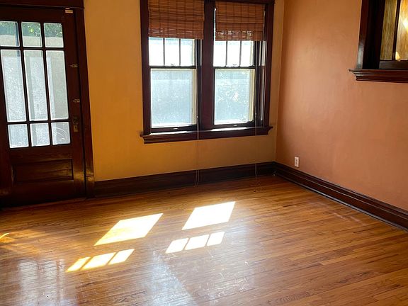 2nd image of 1721 Simpson Pl #2-F