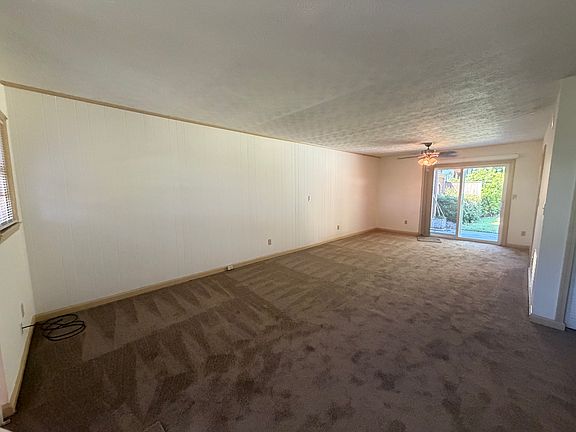 4th image of 5763 Ridgeview Ct #A