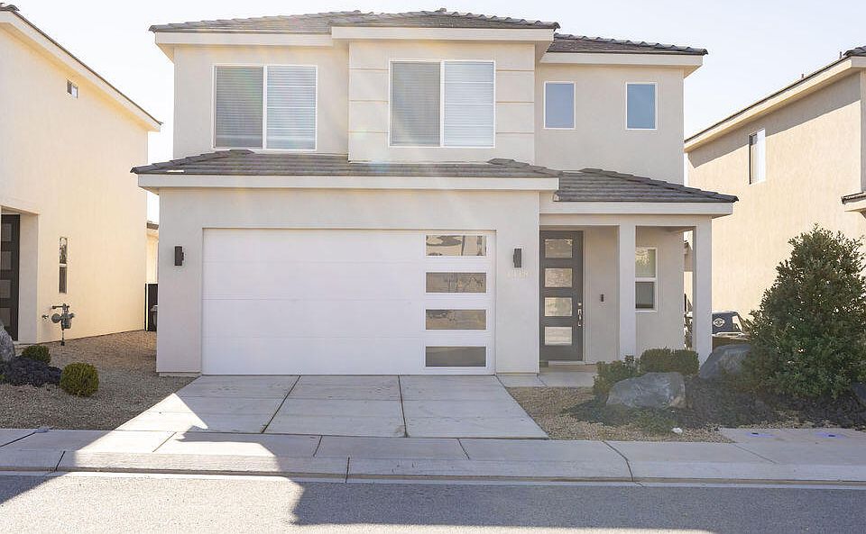 1st image of 1418 E White Hollow Ln