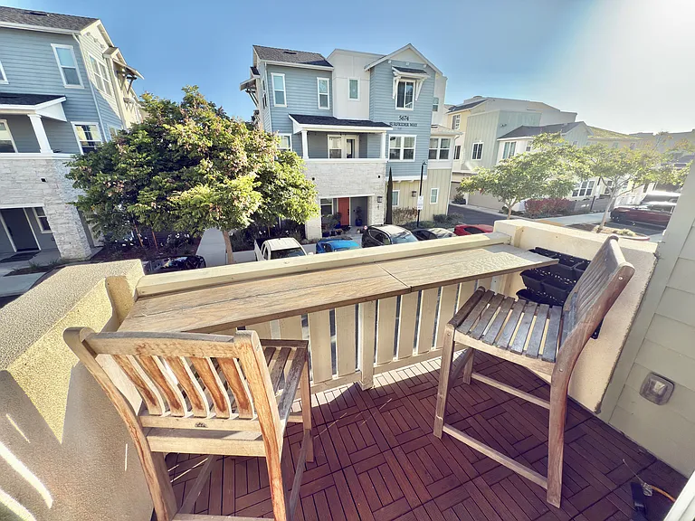 5673 Surfrider Way #105 — Photo 14