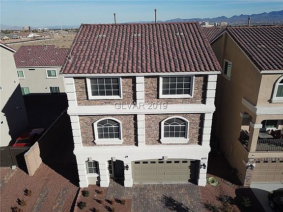 3rd image of 9260 Briggs Hill Ct