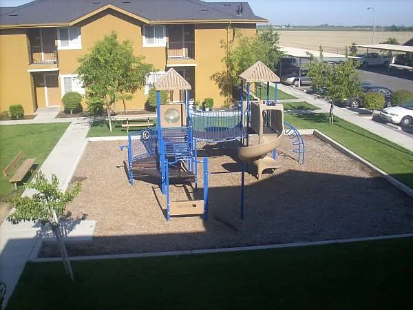 297 Myer Dr — Photo 1