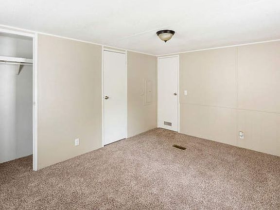 5th image of 123 Norene St #No123