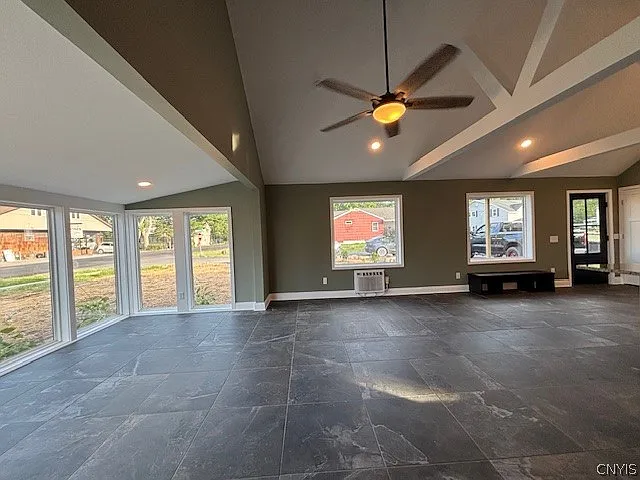 7438 Lakeshore Rd — Photo 11