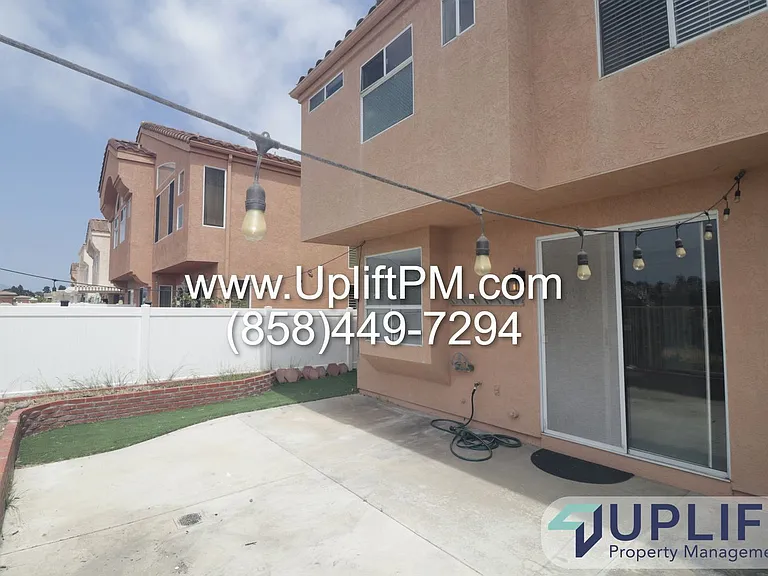 1337 Serena Cir #2 — Photo 36