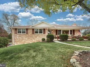 368 Tollgate Rd, York, PA 17403