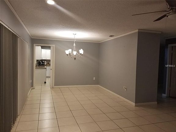 4th image of 1833 Baywood Ave