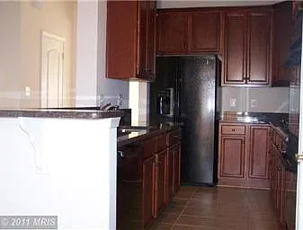 21929 Bayard Ter — Photo 2