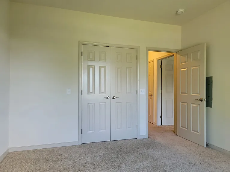 1971 Shady Oak Dr — Photo 17