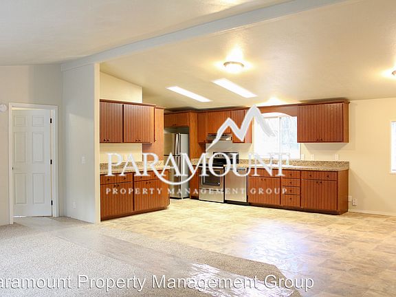 2nd image of 11623 140th Avenue Ct NW