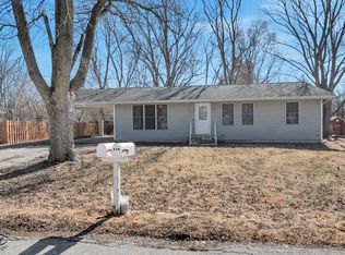 514 E Park St, Plano, IL 60545