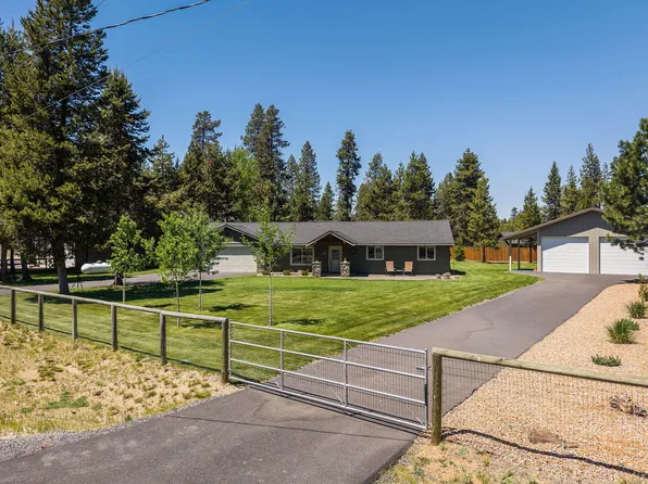 17322 Canvasback Dr, Bend, OR 97707