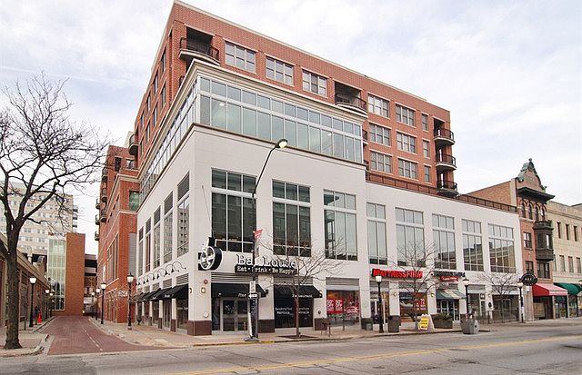 1st image of 1124 Lake St #509