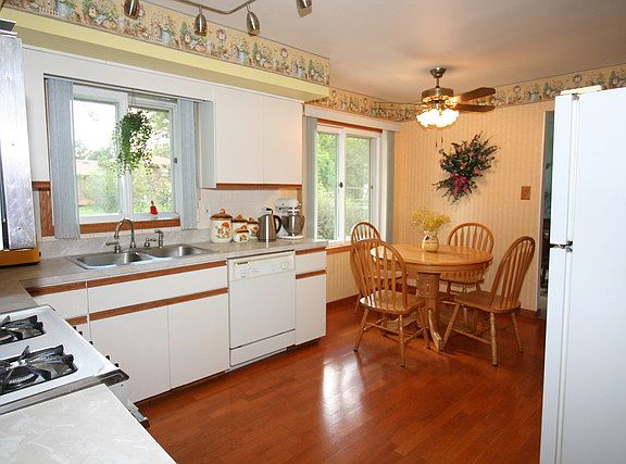 5th image of 10420 S Alta Dr