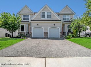 94 6th Ave #1, Hawthorne, NJ 07506