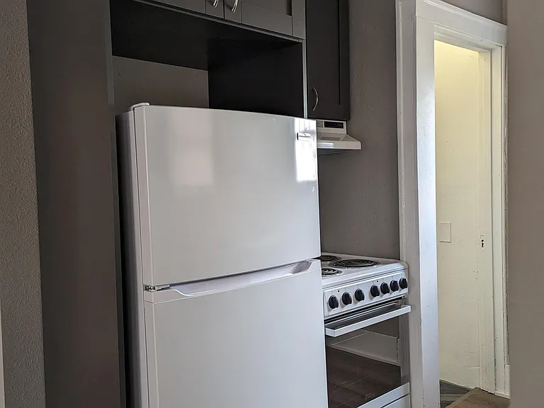 538 Sherman Ave — Photo 5