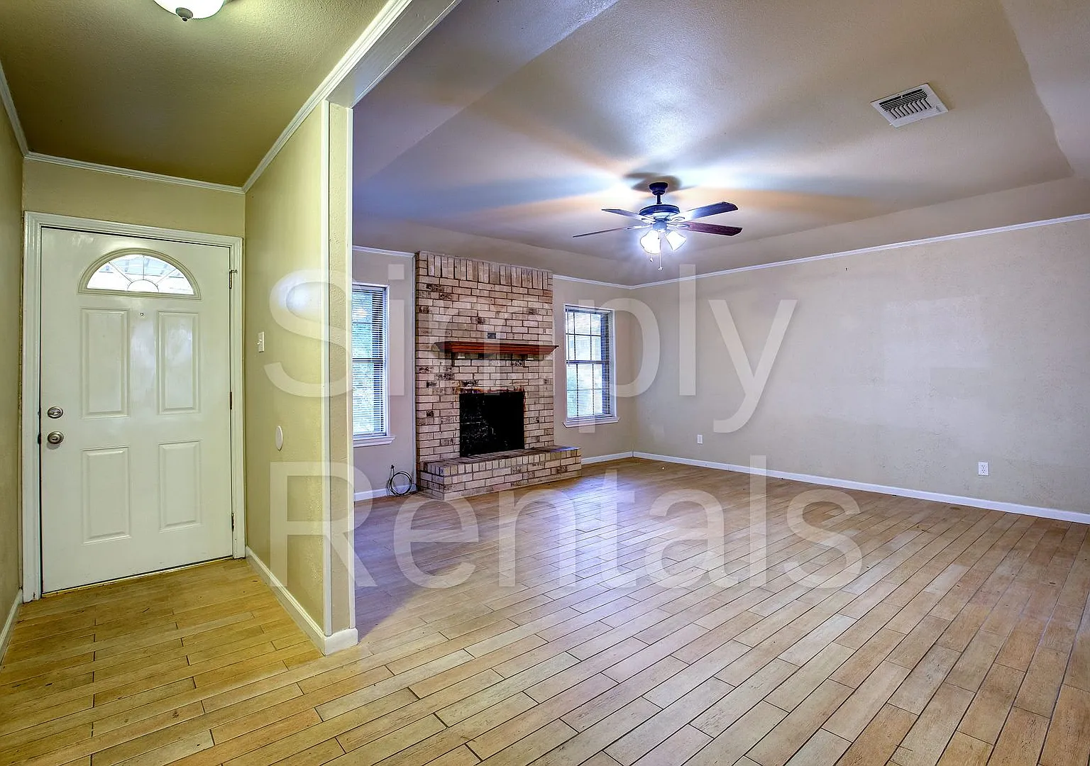 6716 Sayle - Greenville — Photo 4
