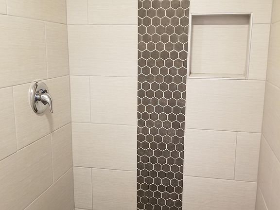 5th image of 5517 NW Radial Hwy #2E