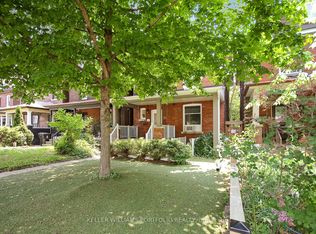 35 Humberside Ave #3, Toronto, ON M6P 1J6