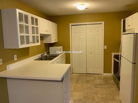 3rd image of 603D Spring Forest Hwy