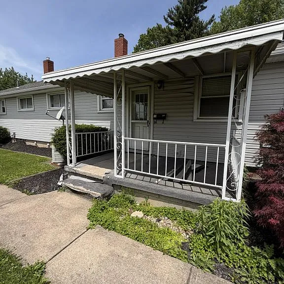 994 N Lincoln Ave — Photo 19
