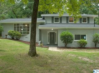 3209 Crescent Cir SE, Huntsville, AL 35801