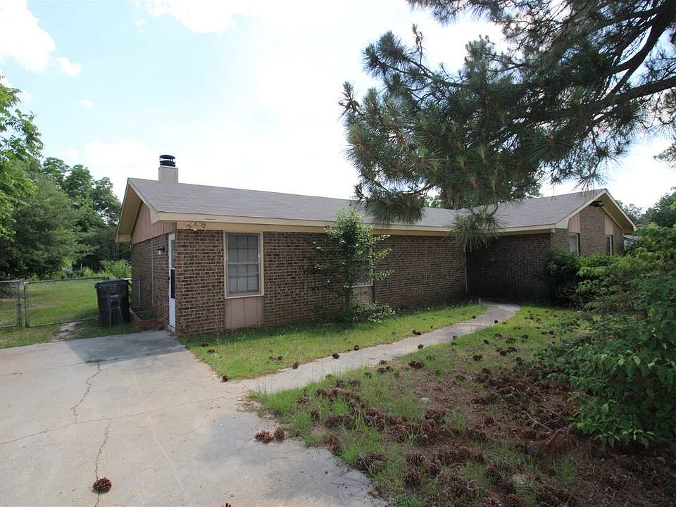 2nd image of 402 Feagin Mill Rd