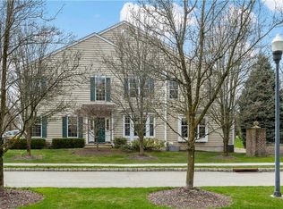 702 Huntington Dr, Fishkill, NY 12524
