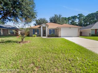 8549 Star Leaf Rd N, Jacksonville, FL 32210