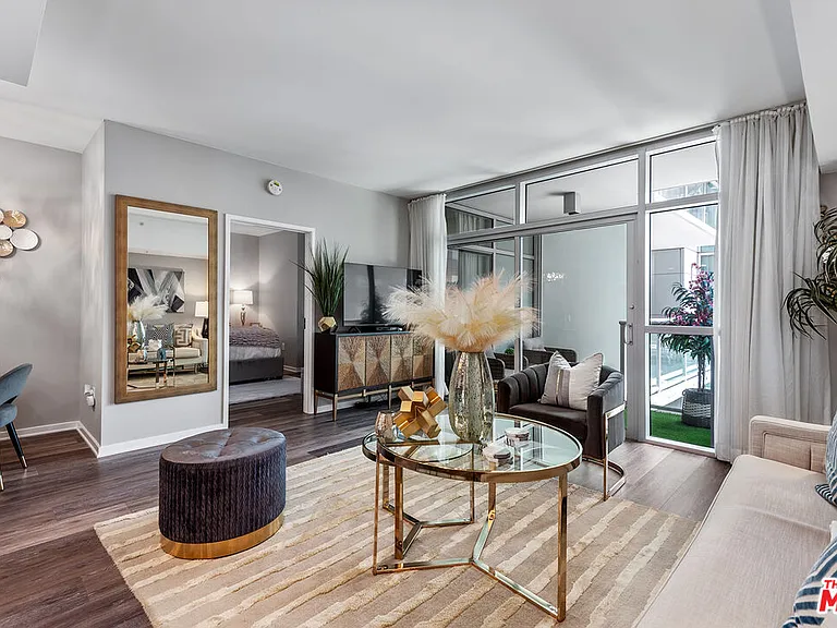 13700 Marina Pointe Dr #627 — Photo 7