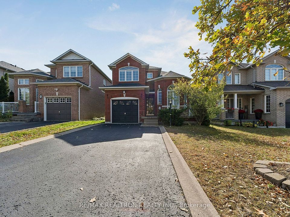 1st image of 58 Lurosa Cres