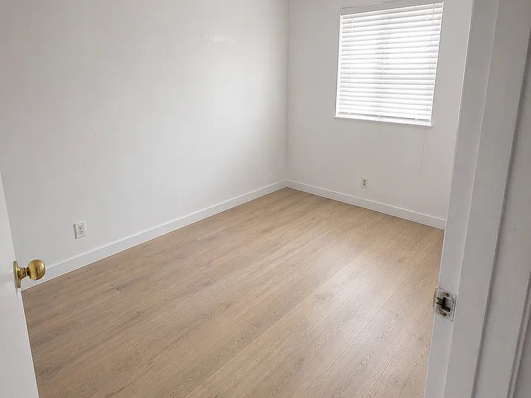 Bedroom 2 - side of house