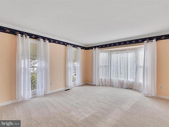3rd image of 3650 Elderberry Pl