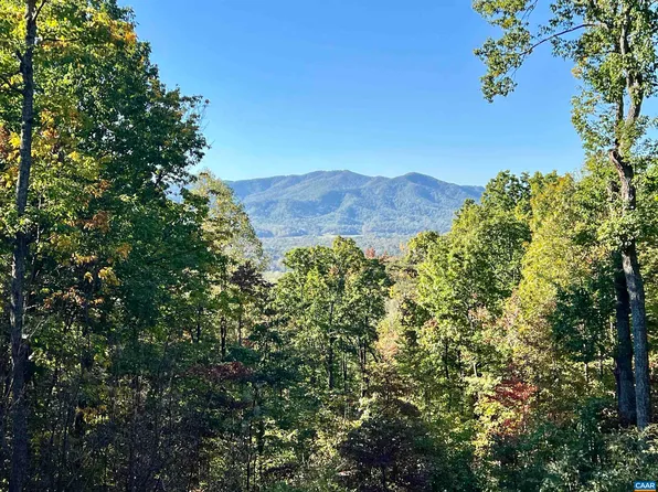 1137 Crawfords Climb, Nellysford, VA 22958
