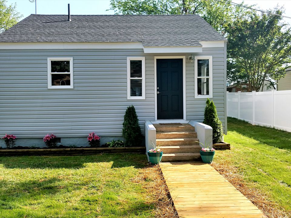 1st image of 45297 Bloch Ave
